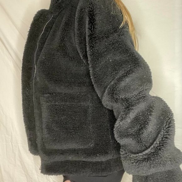 Puffy Warm Satin Lined Black Zip Up Coat - Picture 2 of 3